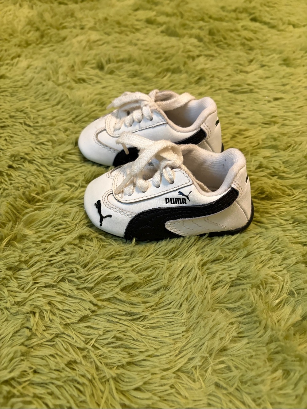 Puma Toddler Speed Car White and Black Sneakers